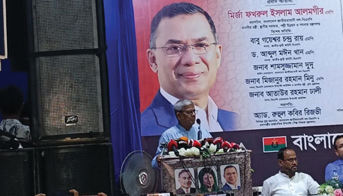 শেখ মুজিব ফারাক্কা প্রকল্প চালুর অনুমতি দেওয়ার পরই দেশের ক্ষতি হতে থাকে’